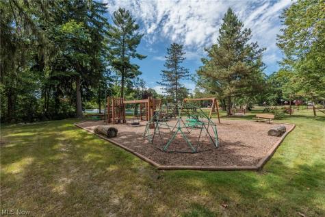 1135 Canyon View Road Northfield OH 44067