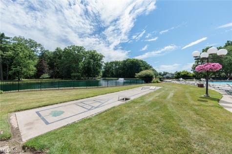 1135 Canyon View Road Northfield OH 44067
