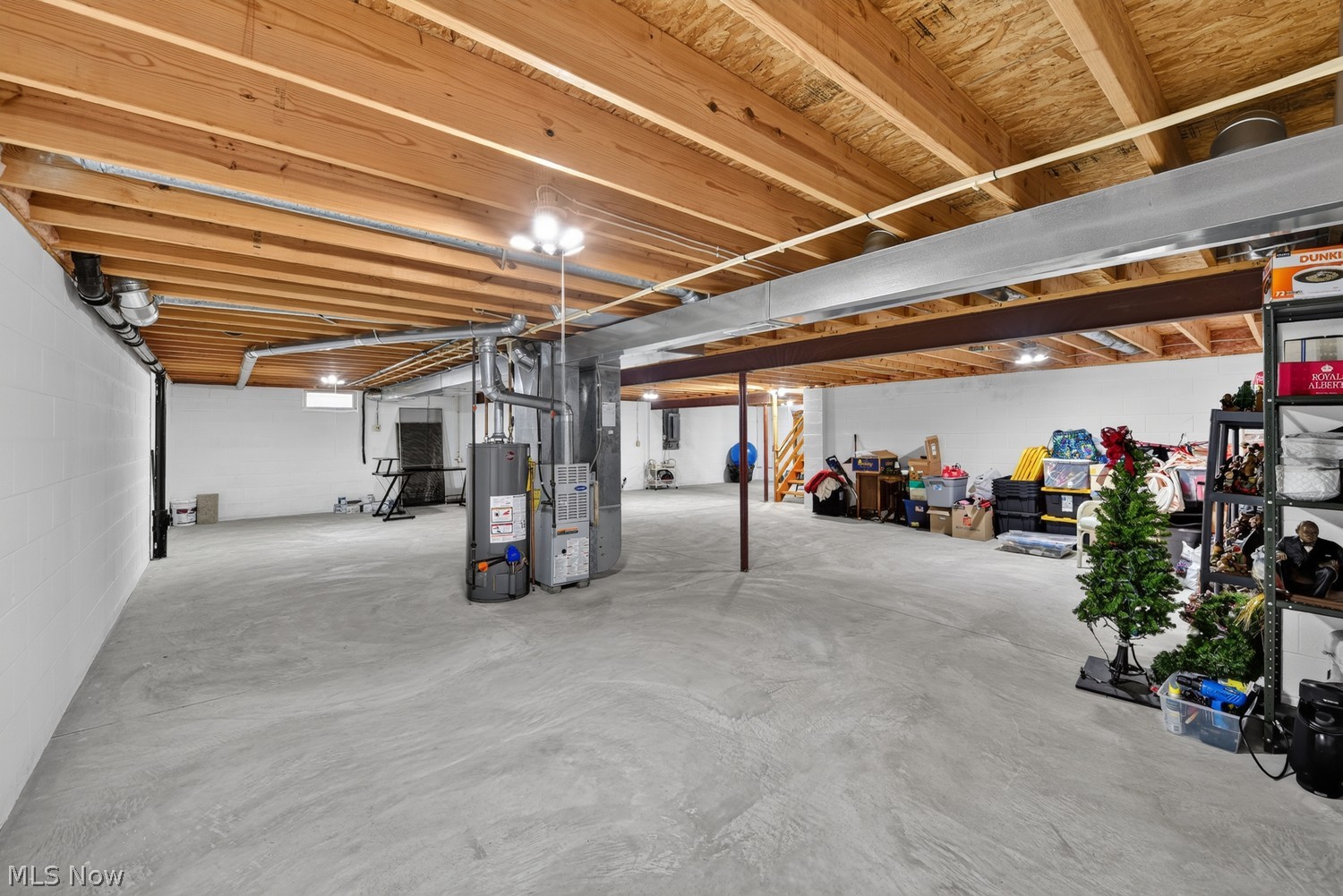 827 Cartier Drive Canal Fulton OH 44614