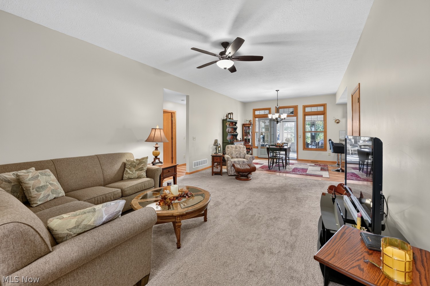 827 Cartier Drive Canal Fulton OH 44614