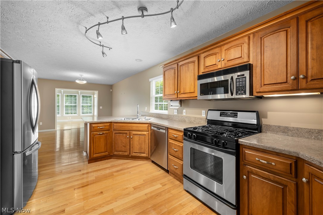407 Clearbrook Drive Avon Lake OH 44012