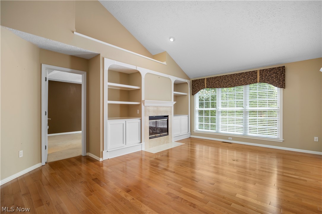 407 Clearbrook Drive Avon Lake OH 44012