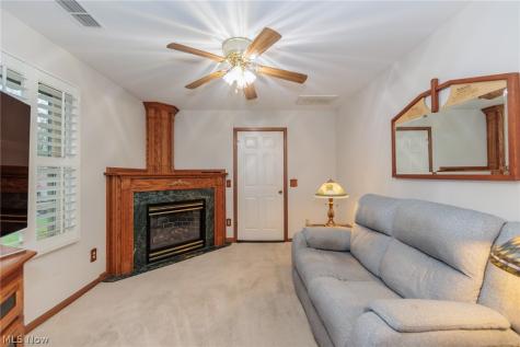 2832 Shakespeare Lane Avon OH 44011