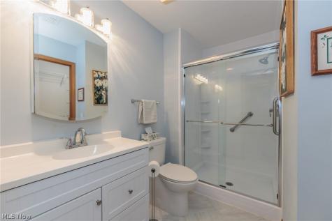 2832 Shakespeare Lane Avon OH 44011
