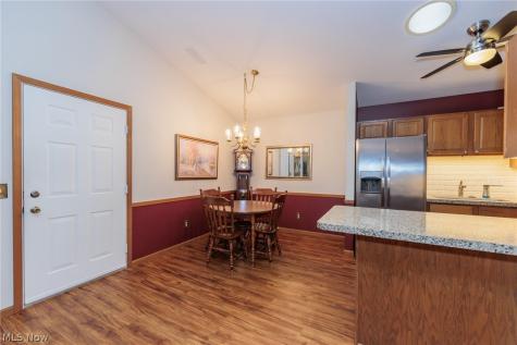 2832 Shakespeare Lane Avon OH 44011