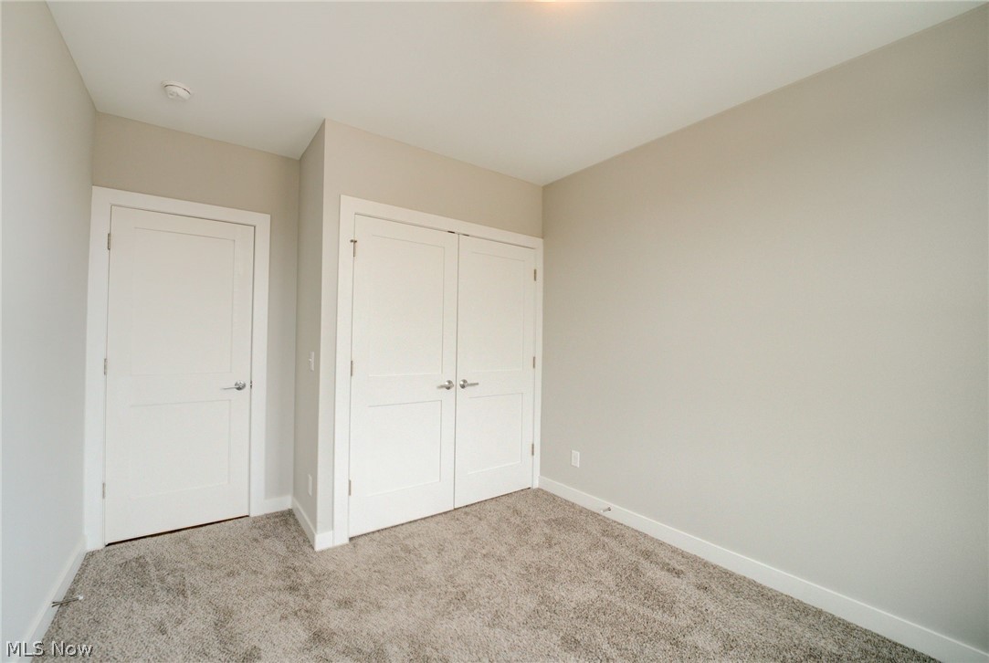 11222 N Park Place Cleveland OH 44104