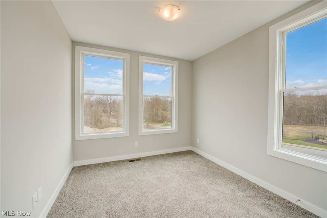 11222 N Park Place Cleveland OH 44104