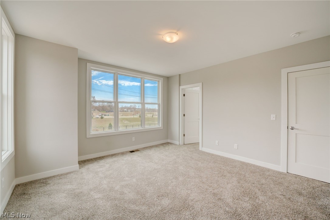 11222 N Park Place Cleveland OH 44104