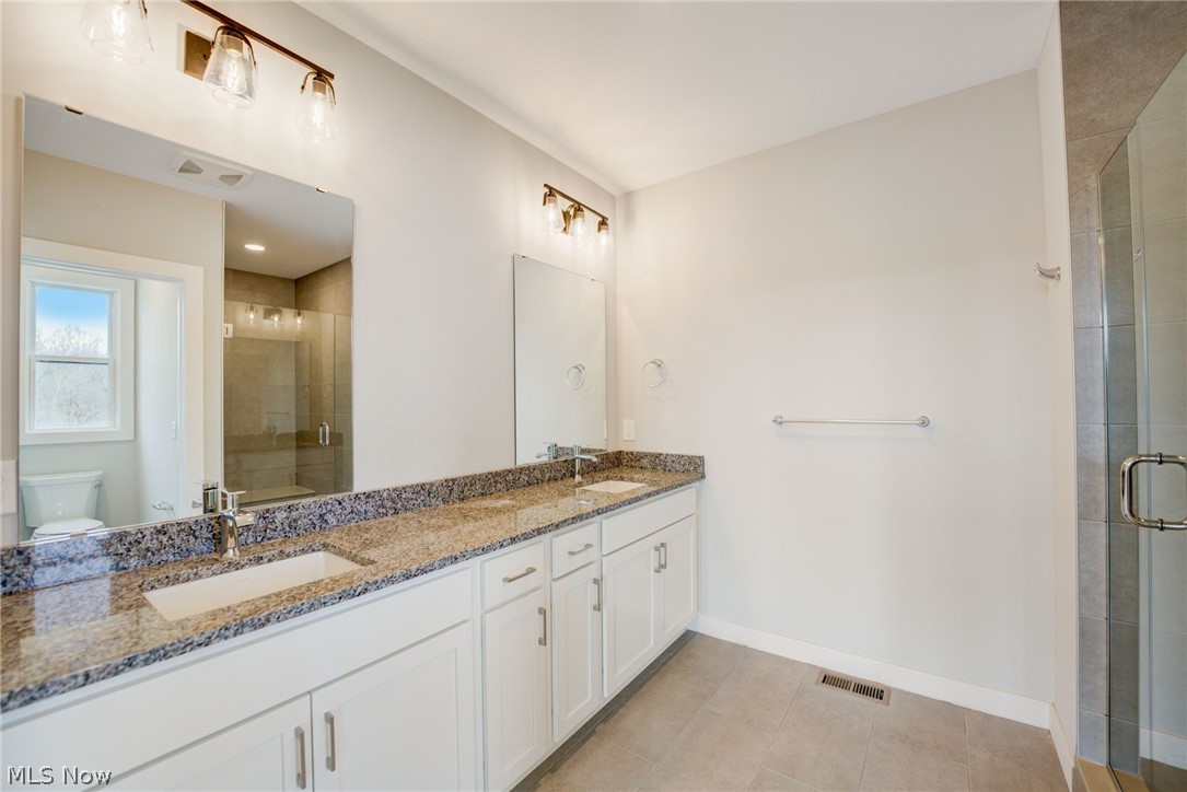 11222 N Park Place Cleveland OH 44104