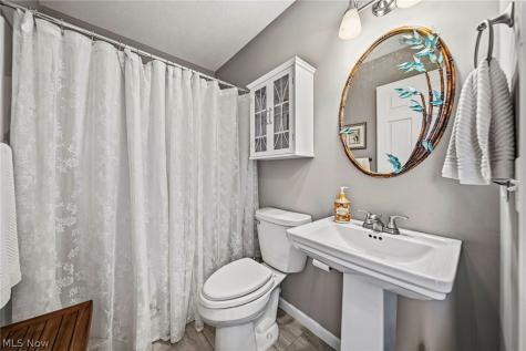 792 Rivers Edge Lane Painesville OH 44077