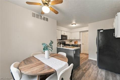 1760 Cortland Lane Broadview Heights OH 44147