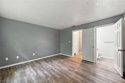 1760 Cortland Lane Broadview Heights OH 44147