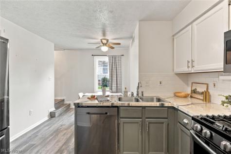 1760 Cortland Lane Broadview Heights OH 44147