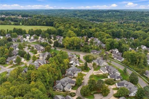 1760 Cortland Lane Broadview Heights OH 44147