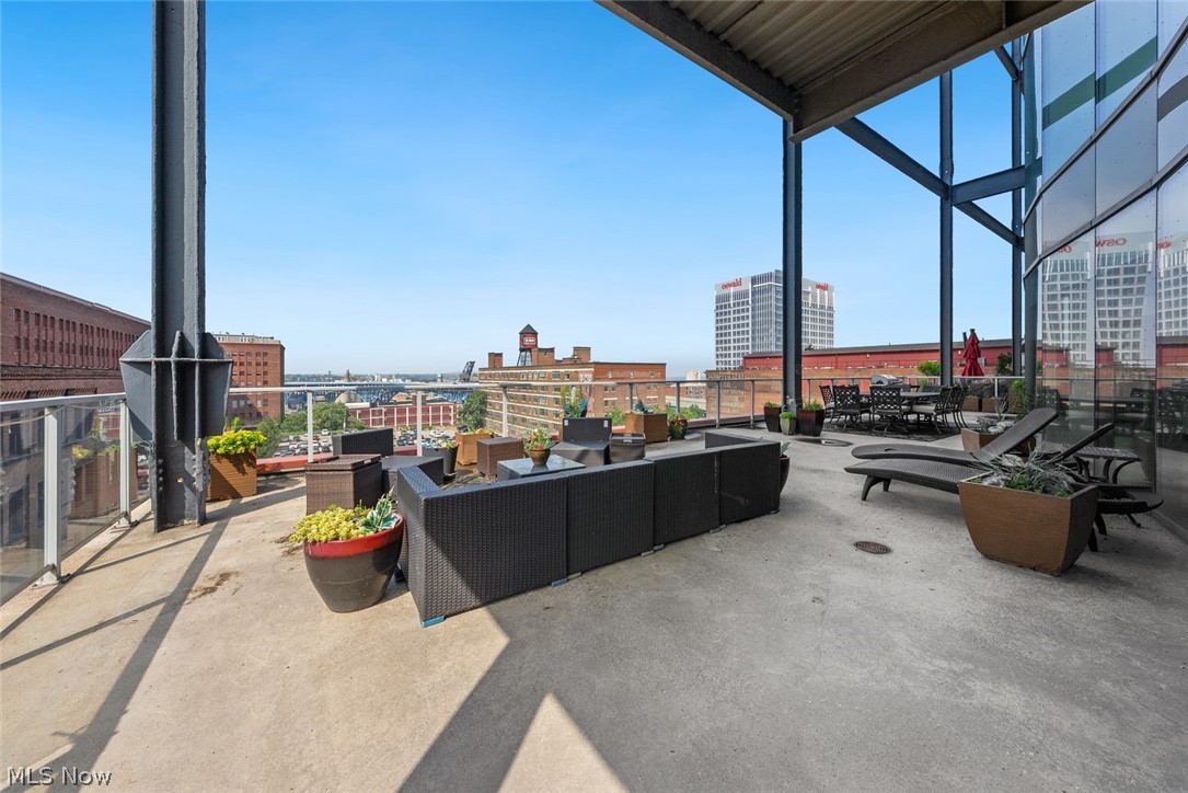 701 W Lakeside Avenue Cleveland OH 44113