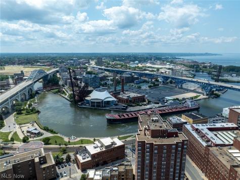 701 W Lakeside Avenue Cleveland OH 44113