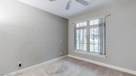 3158 Richmond Road Beachwood OH 44122