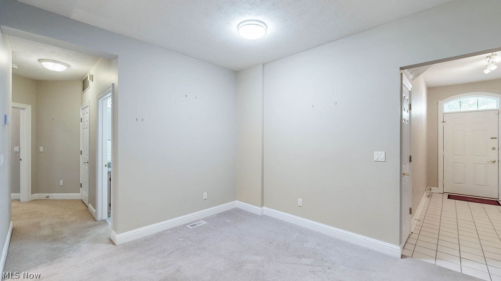 3158 Richmond Road Beachwood OH 44122