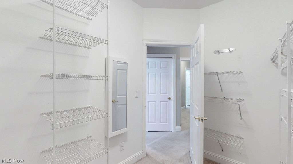 3158 Richmond Road Beachwood OH 44122