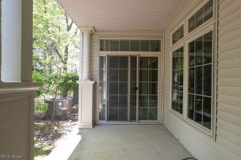 3158 Richmond Road Beachwood OH 44122