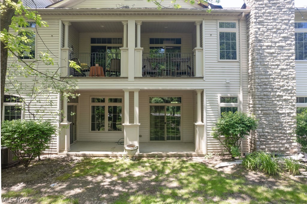 3158 Richmond Road Beachwood OH 44122