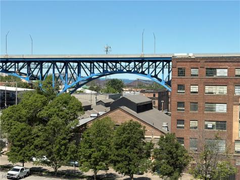 1237 Washington Avenue Cleveland OH 44113