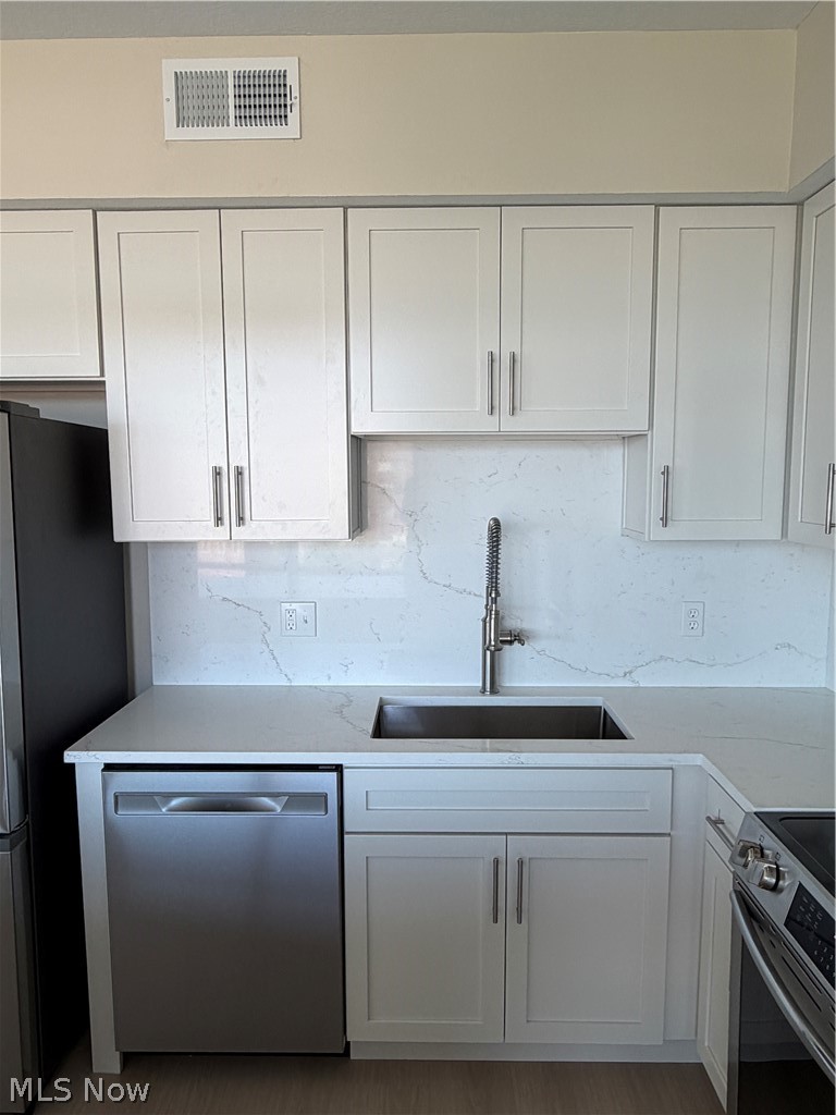 1237 Washington Avenue Cleveland OH 44113