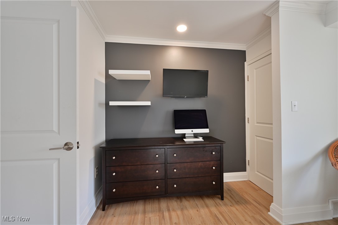 2897 N Bay Drive Westlake OH 44145