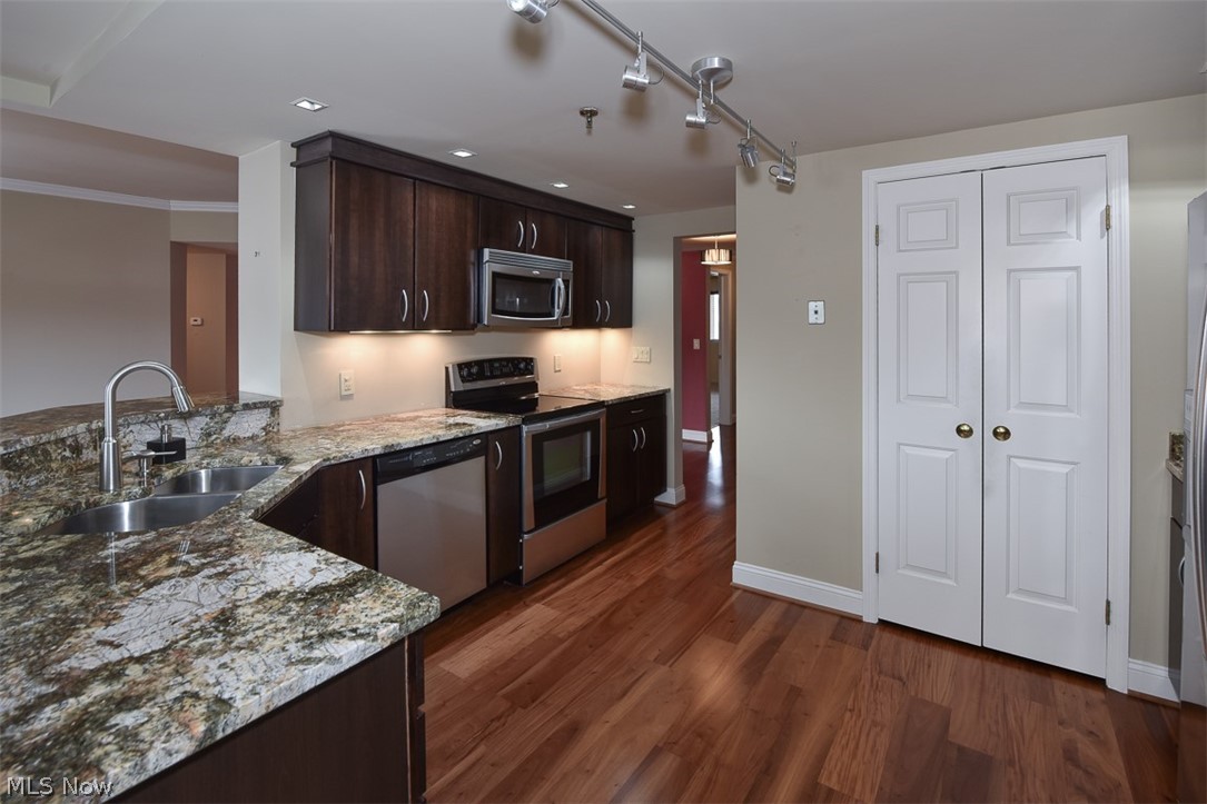 19000 Lake Road Rocky River OH 44116
