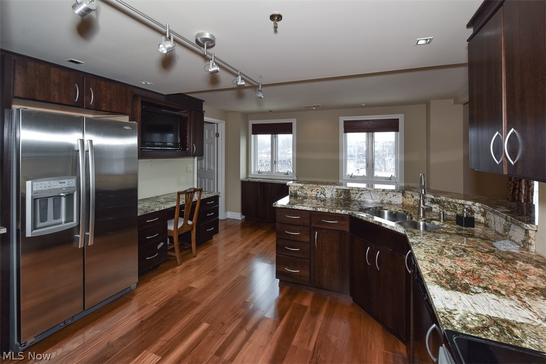 19000 Lake Road Rocky River OH 44116