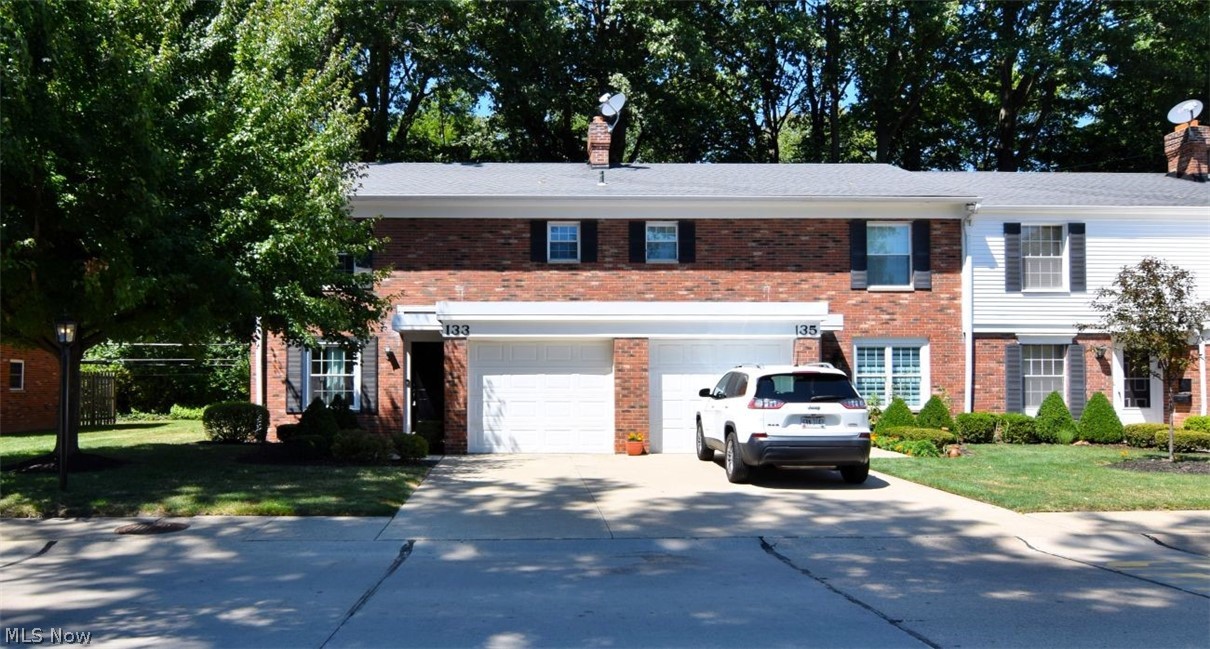 133 Chatham Way Mayfield Heights OH 44124