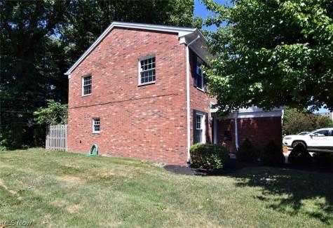 133 Chatham Way Mayfield Heights OH 44124
