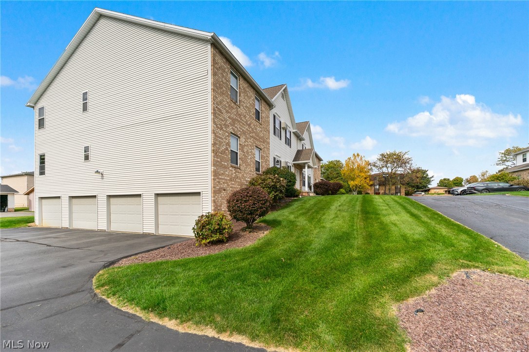 3649 Indian Run Drive Canfield OH 44406
