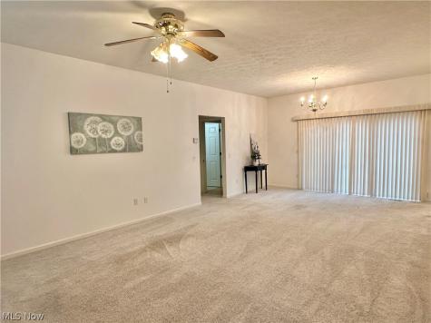 566 Parkside Lane Tallmadge OH 44278