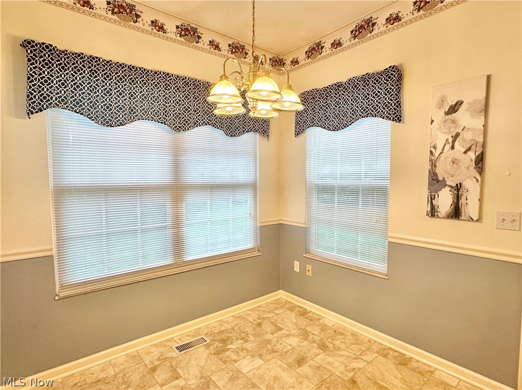 566 Parkside Lane Tallmadge OH 44278