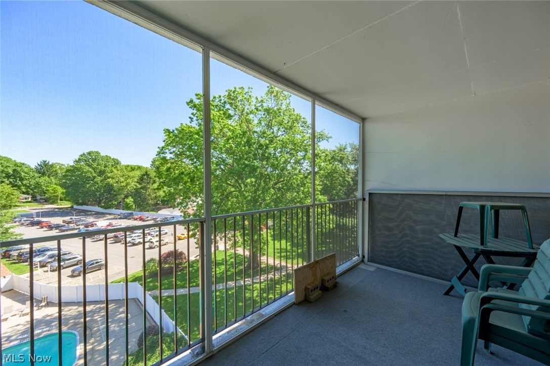 2331 E Market Street Akron OH 44312