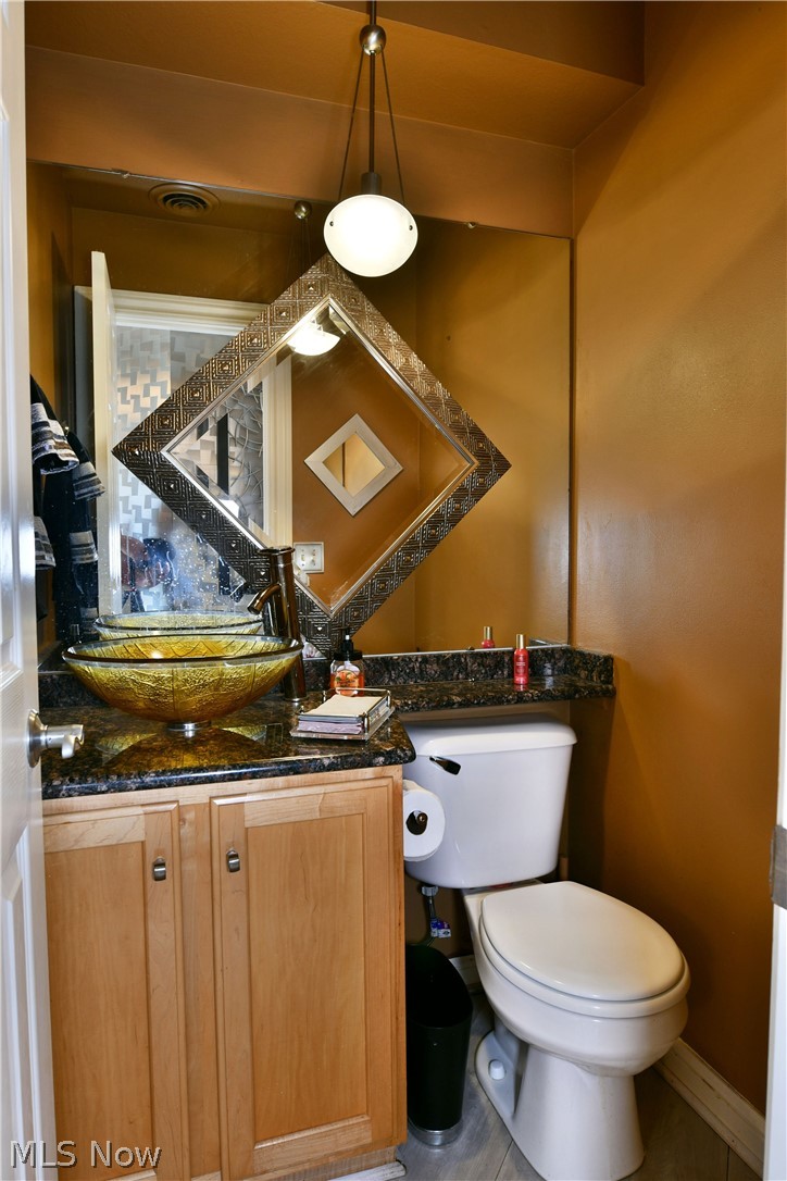 102 Spinnaker Drive Columbiana OH 44408