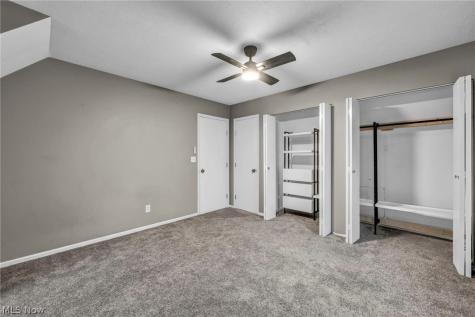 1251 W 70th Street Cleveland OH 44102