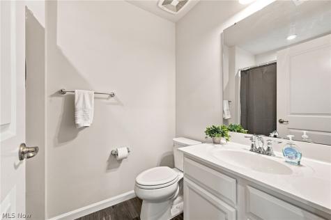 172 Forecastle Trail Medina OH 44256