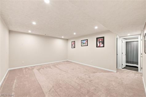 172 Forecastle Trail Medina OH 44256