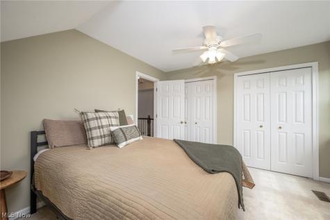 448 E Reserve Drive Cuyahoga Falls OH 44223