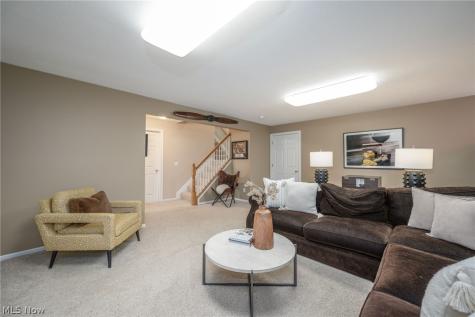 448 E Reserve Drive Cuyahoga Falls OH 44223