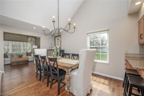 448 E Reserve Drive Cuyahoga Falls OH 44223