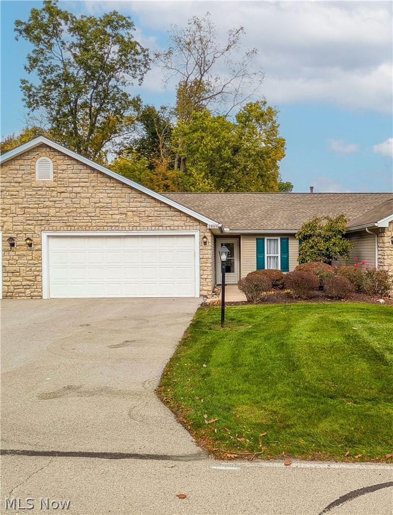 3865 E Vineyard Drive Port Clinton OH 43452