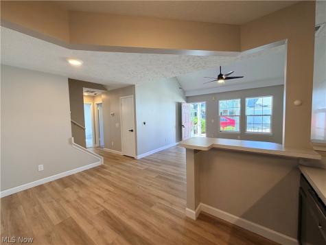 616 N Creek Drive Painesville OH 44077