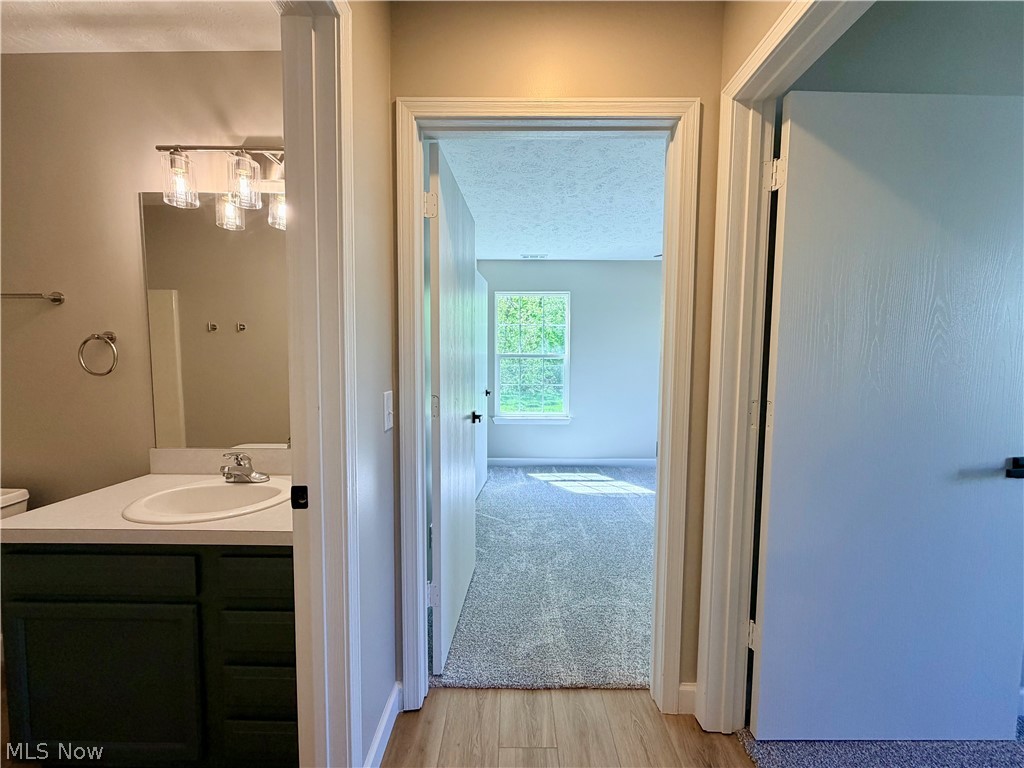 616 N Creek Drive Painesville OH 44077