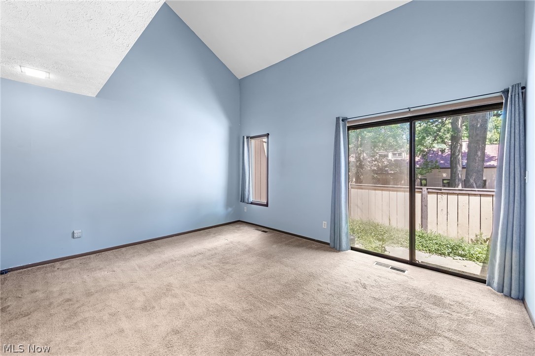 621 Center Avenue Cuyahoga Falls OH 44221