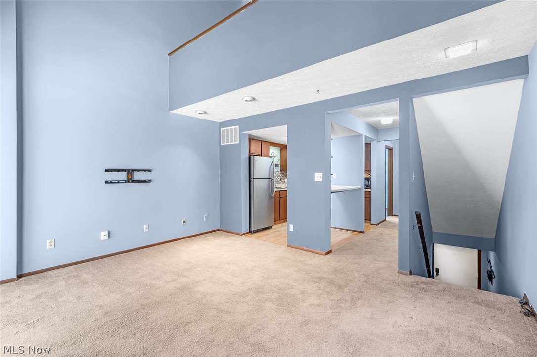 621 Center Avenue Cuyahoga Falls OH 44221