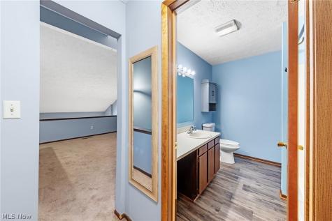621 Center Avenue Cuyahoga Falls OH 44221