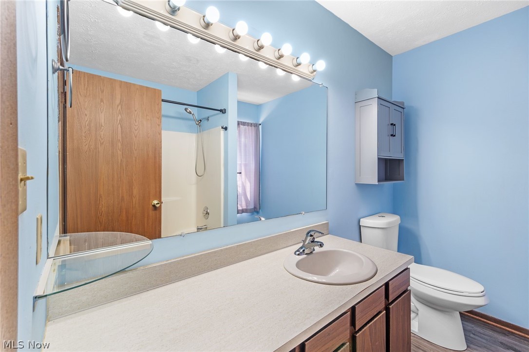 621 Center Avenue Cuyahoga Falls OH 44221